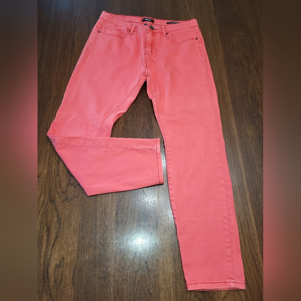 BDG Denim Women's 32W 29L Mid Rise Twig Ankle Red Faded Pants Cotton Casual